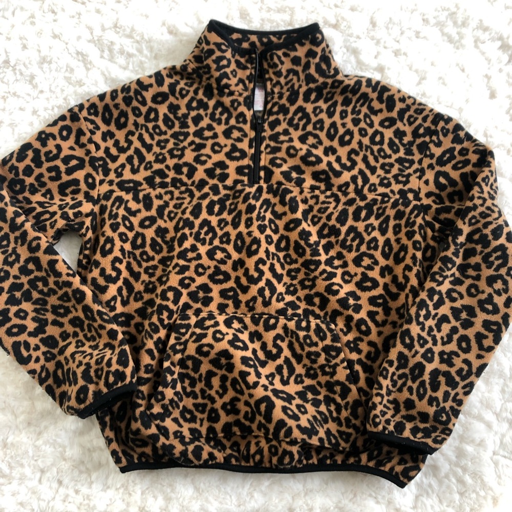 5/$25 leopard 1/4 zip